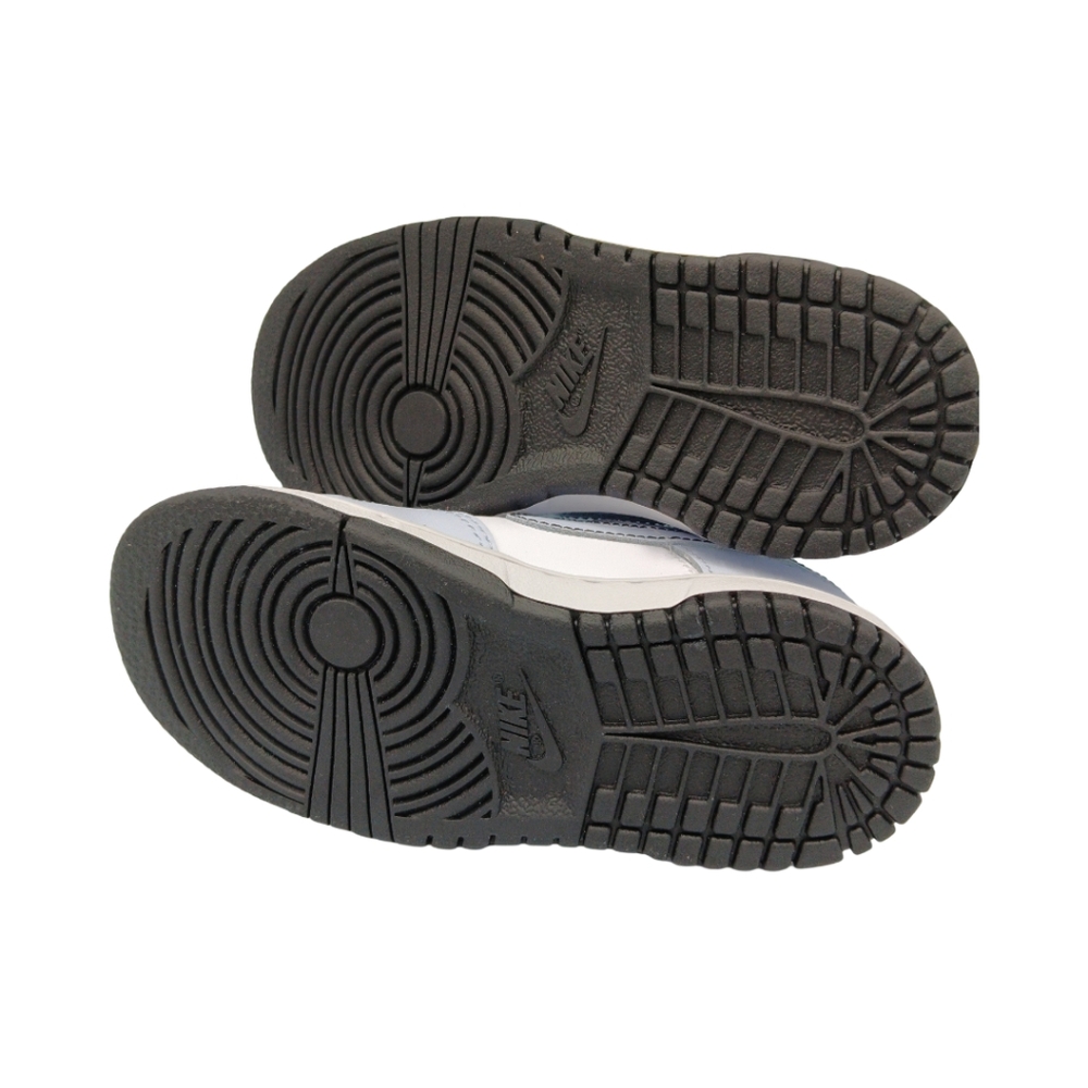 Nike Dunk Low (TDE) Boys Shoes Various Sizes Football Grey NEW - Picture 6 of 10